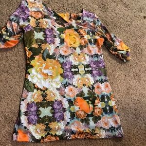 Floral twist shirt